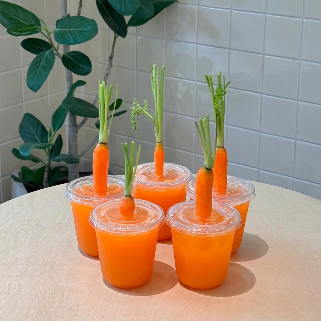 Gibt es wirklich einen Unterschied zwischen Bio- und konventionellen Säften?