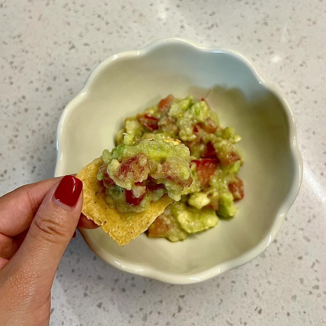 The ultimate guacamole recipe for discerning chefs 