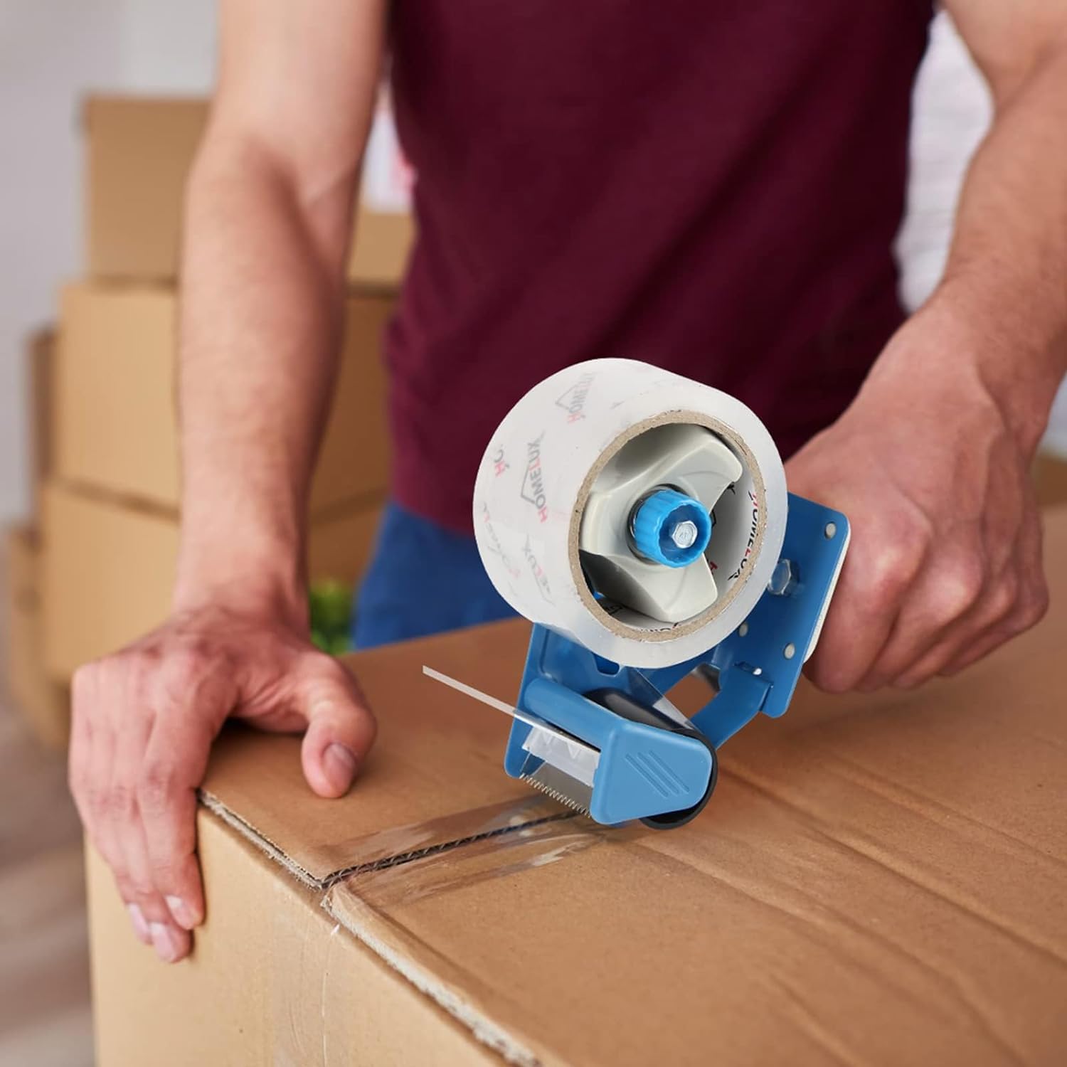 HOMELUX Transparent Parcel Tape Low Noise, 66m long, 50mm wide, ideal for parcel shipping &amp; shipping boxes 